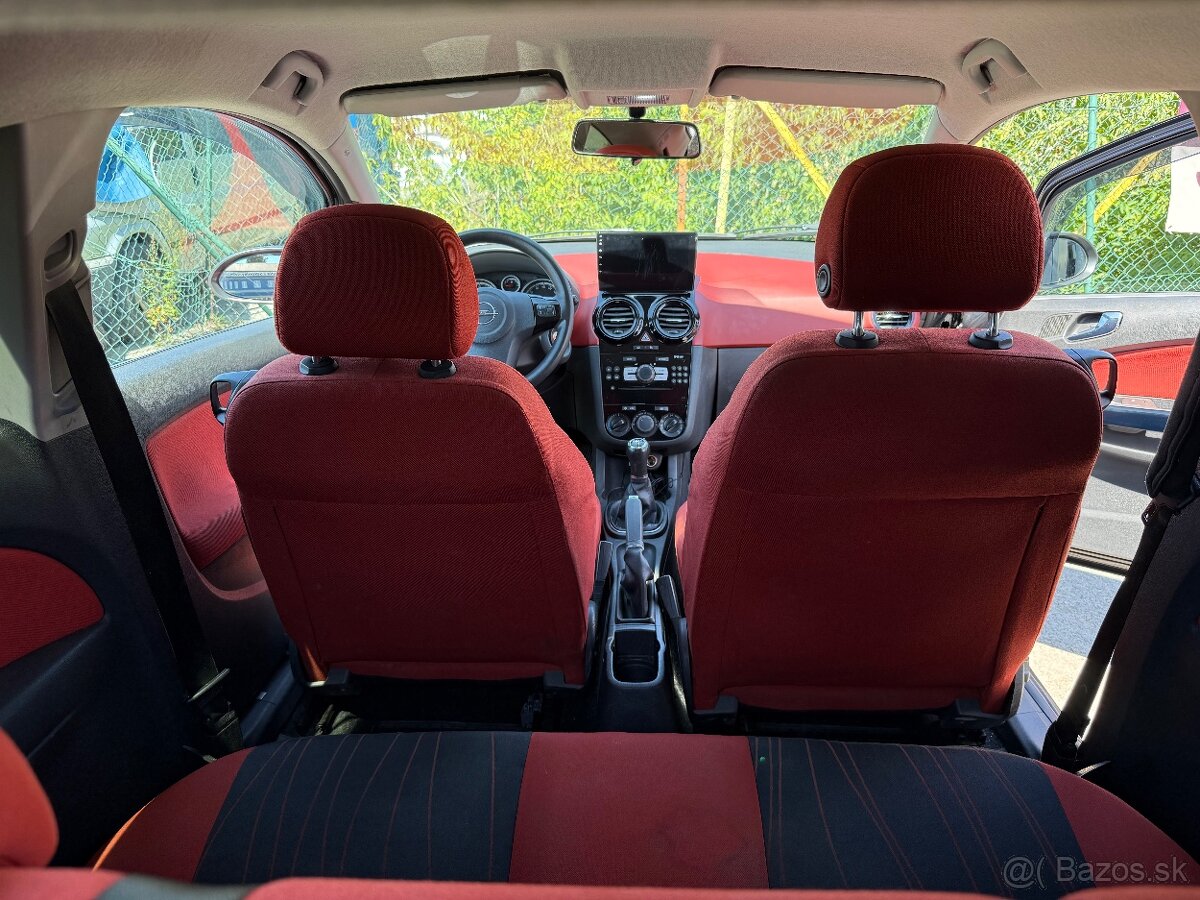 Predám Opel Corsa 1.2 benzín, r. v. 2007 - 7