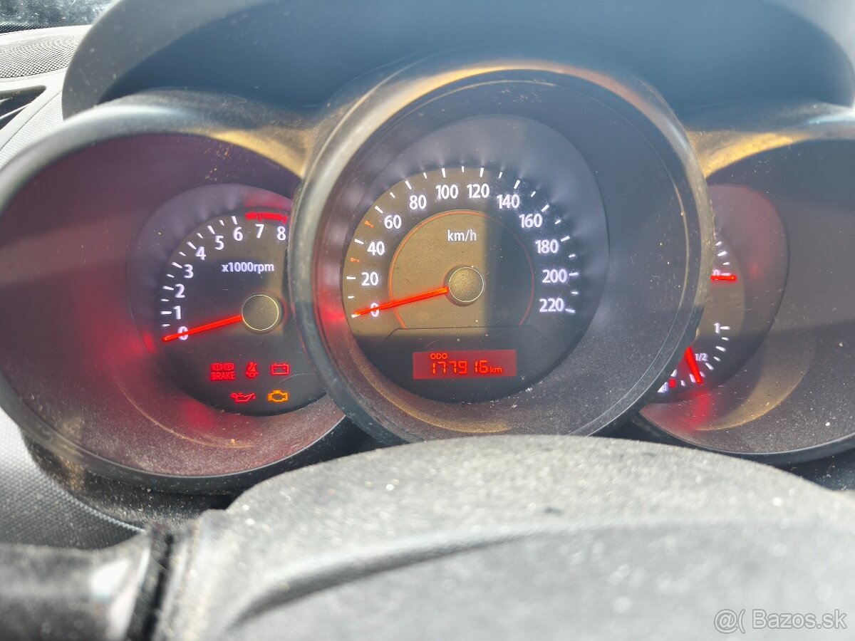 Kia Soul 1.6 benzín - 7