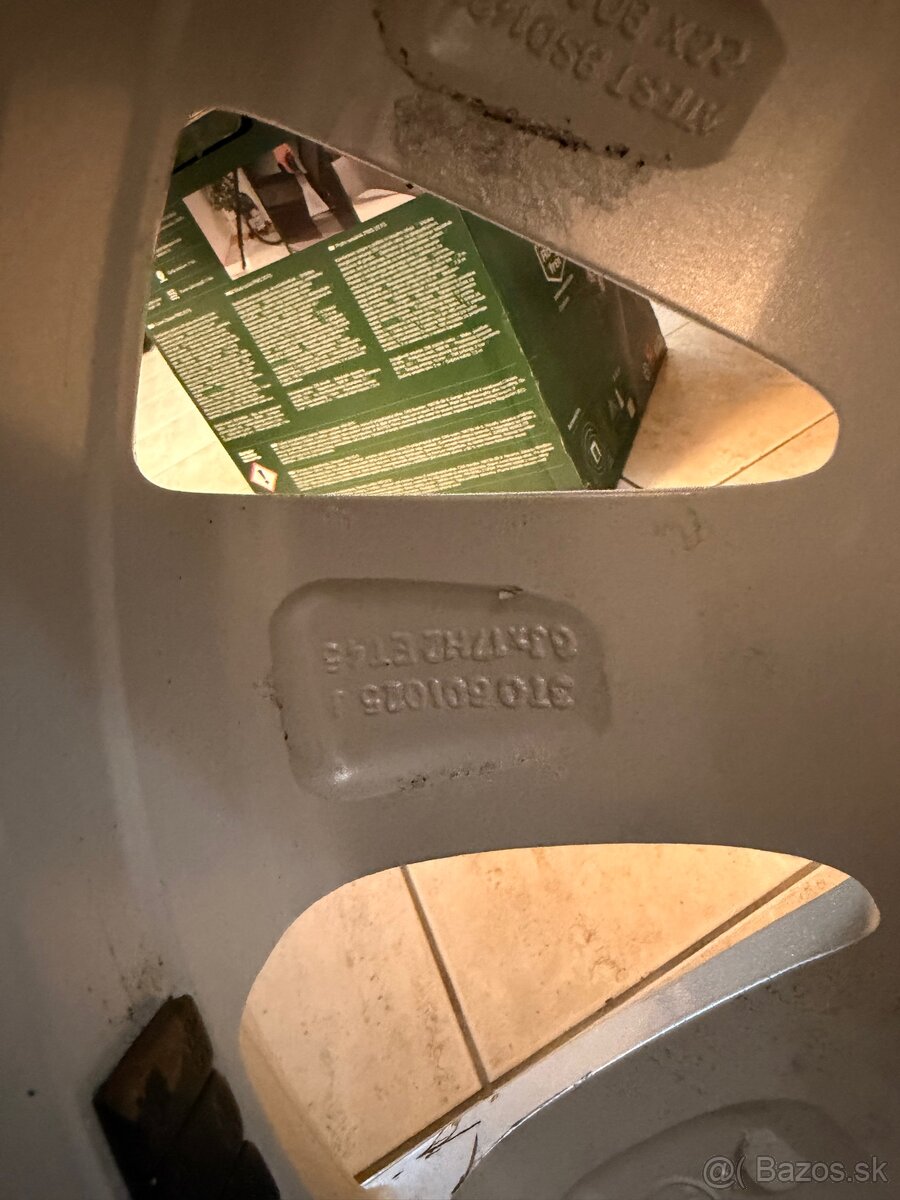 Zimný komplet Škoda originál 17 - 7