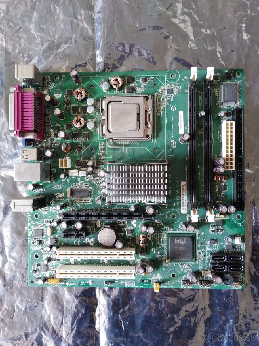 Dosky na Windows XP, chipset 945 aj s procesorom - 7