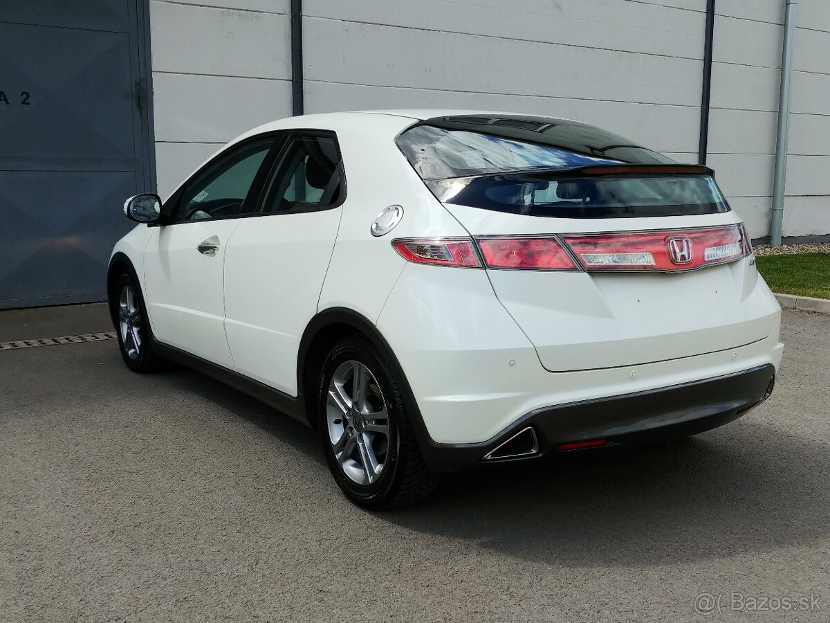 Honda Civic 1,4 Sport 2011 SK ŠPZ - 7