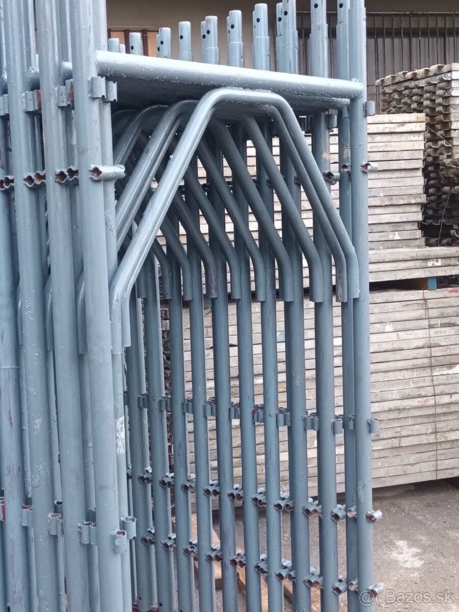 Stavebne lešenie - 7