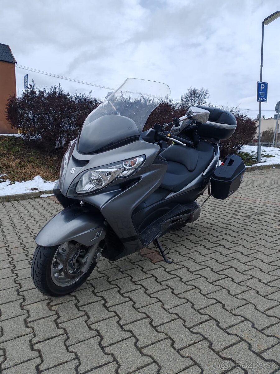 Predám Suzuki Burgman 400 - 7