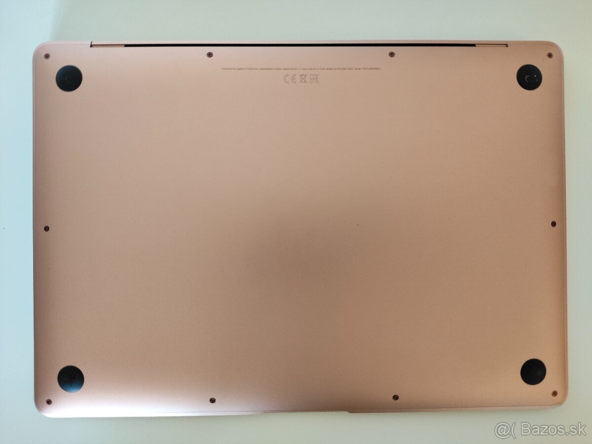 MacBook Air 2020 | i5 • 8GB • 512GB SSD - 7