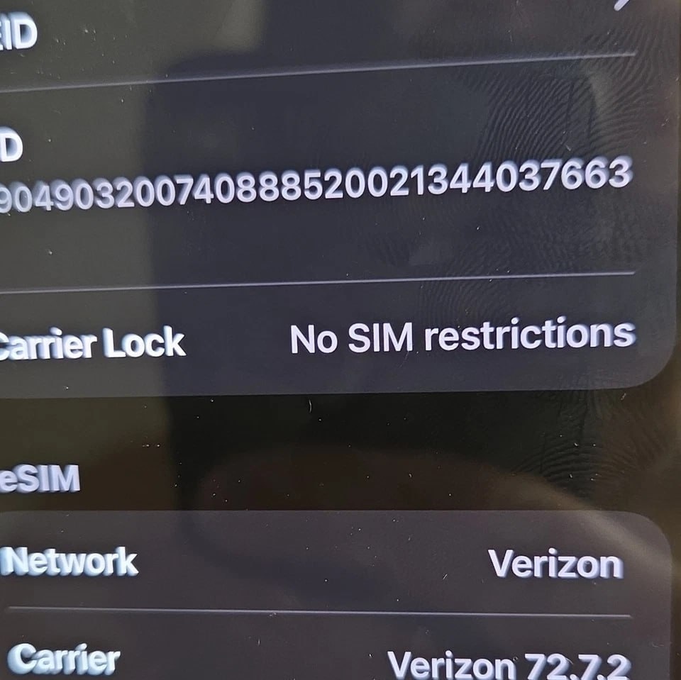 Apple iPhone 16 Pro 256 GB, sivý - 7