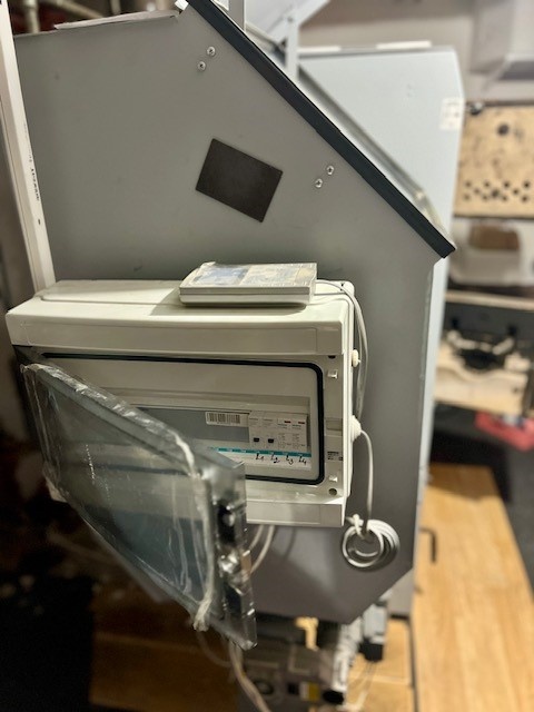 predám automatický kotol VIADRUS HERCULES DUO 5čl. - 7