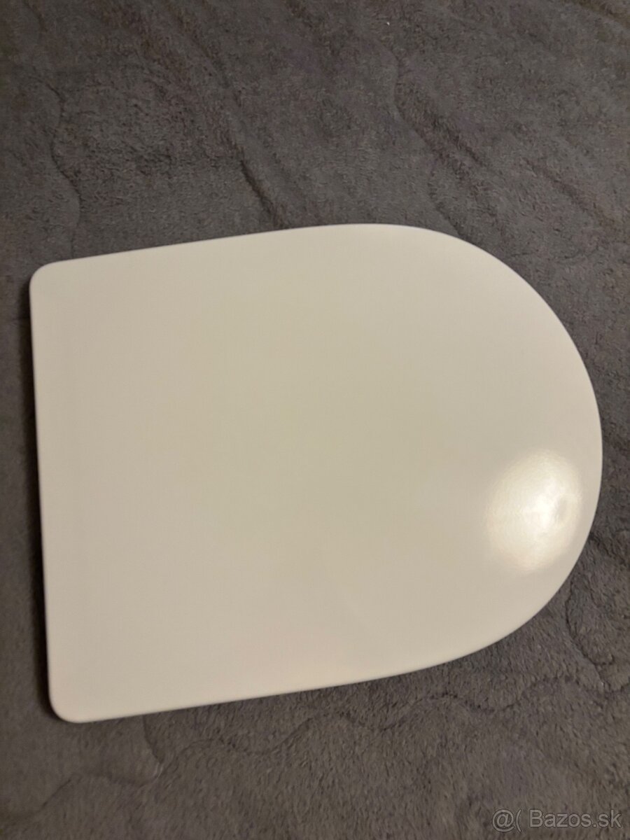 nové WC so sedadlom - 7