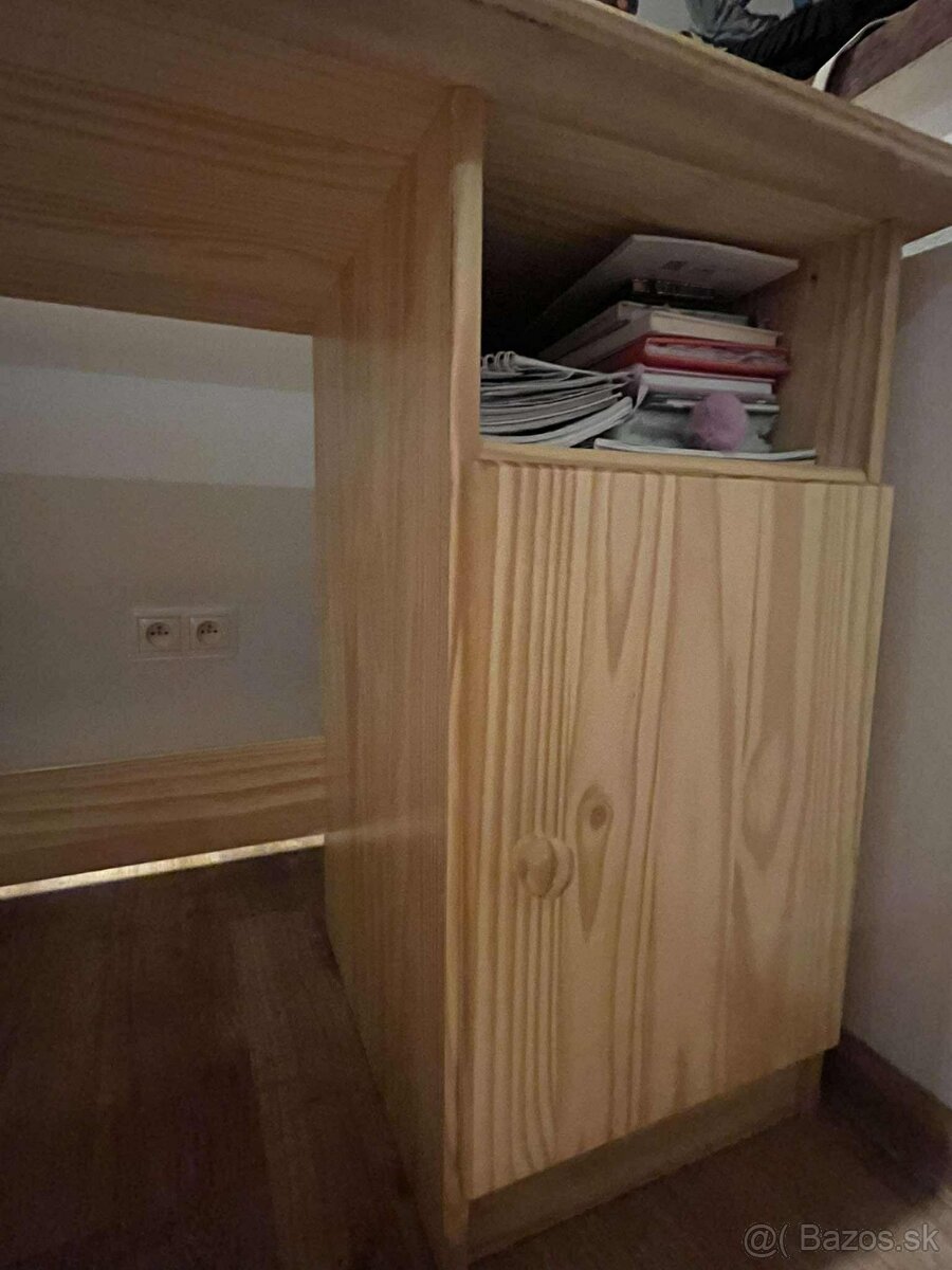 Predám drevenú borovicovú súpravu do detskej izby - 7