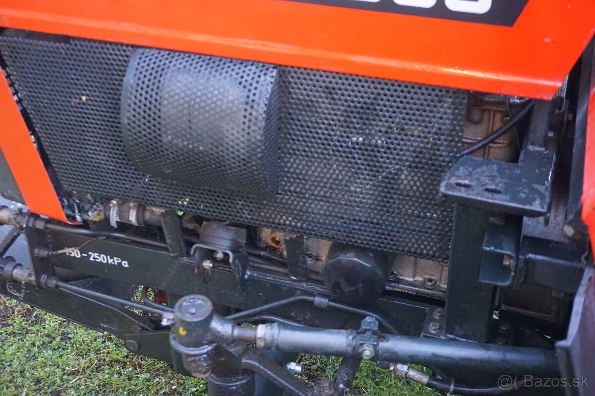 Traktor AGROZET UNI MT8-065 + vlečka, rotavátor, pluh - 7