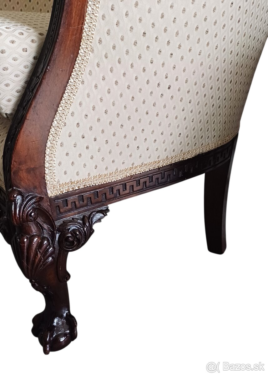 Staroẓ̌itné kreslo - 7