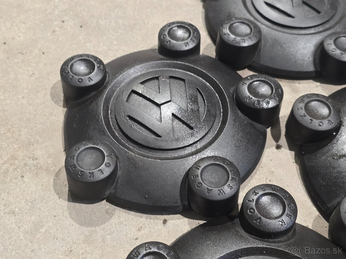 Puklice Volkswagen Caddy - 7