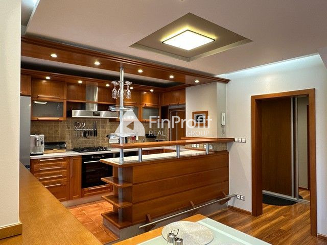 Útulný, zrekonštruovaný a klimatizovaný 2i byt s pivnicou na - 7