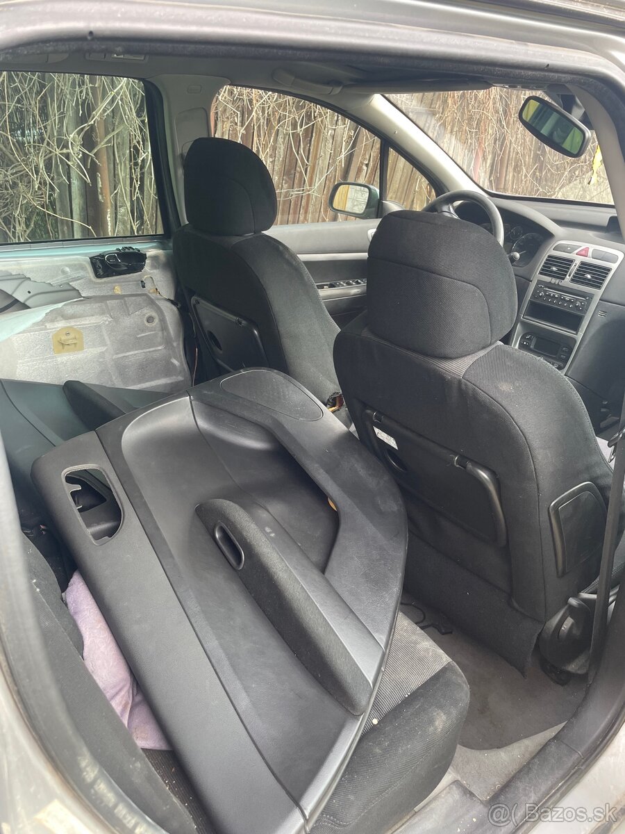 Predám peugeot 307 hdi SW - 7
