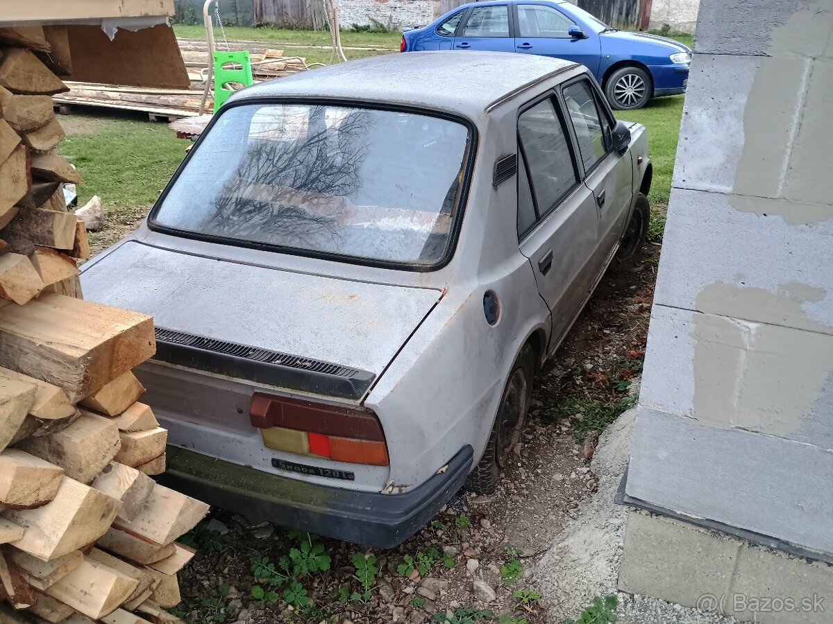 Predám Škoda 120 L - 7