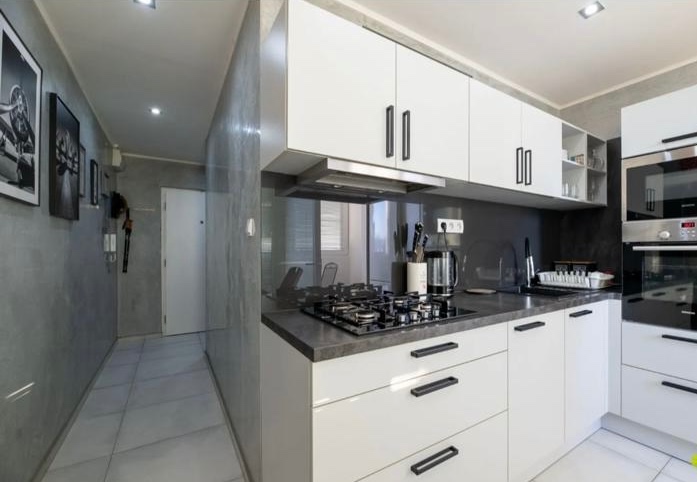 Predám 1 izbový byt - 7