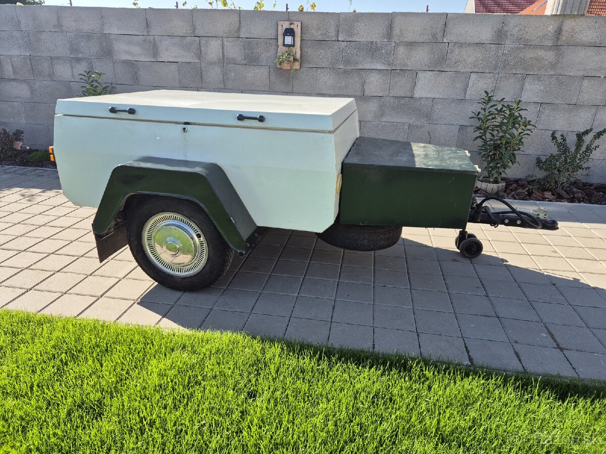 Prívesný vozík - 7