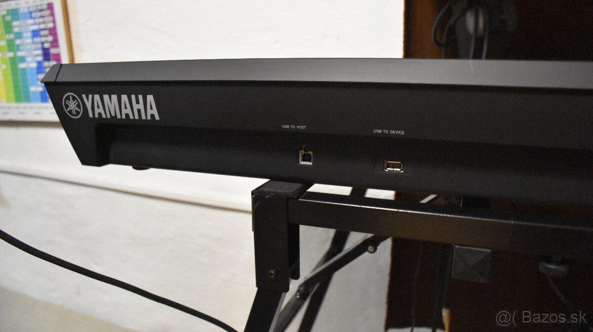 Predám synt. workstation YAMAHA MODX7+ s príslušenstvom - 7