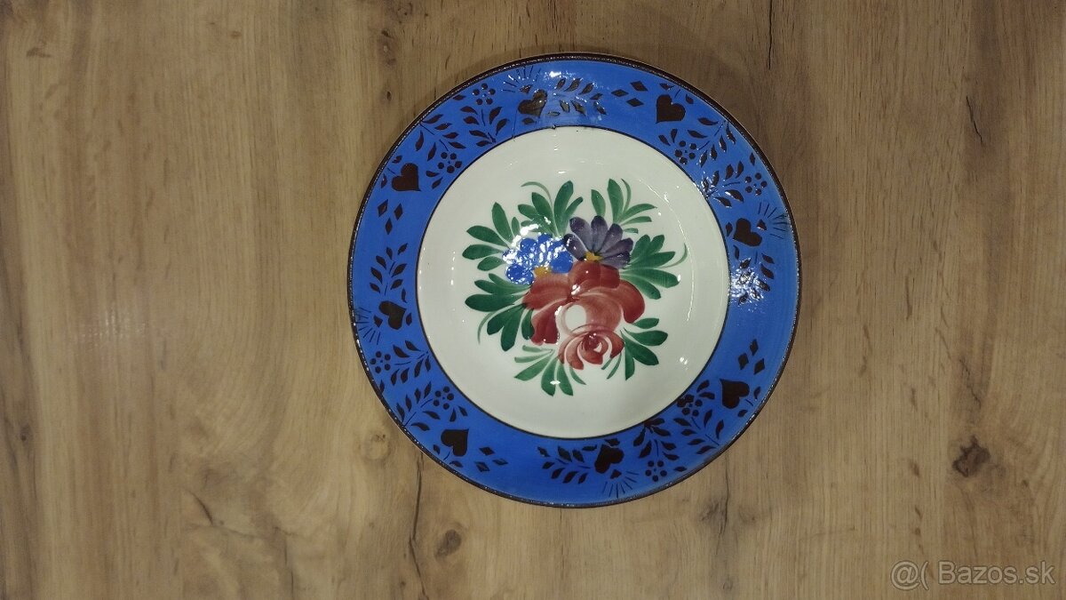 Maľované taniere nástenné 7 ks - 7