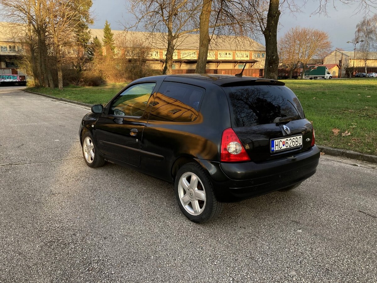 Renault Clio 1.6 16v 2002 Dynamique - 7