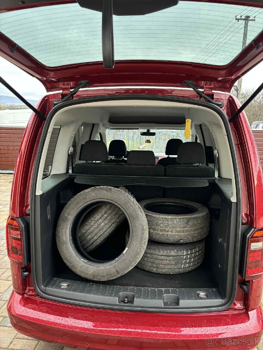VW Caddy 2.0TDi - 7