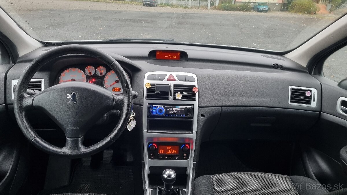 Peugeot 307 1.4 16V - 7