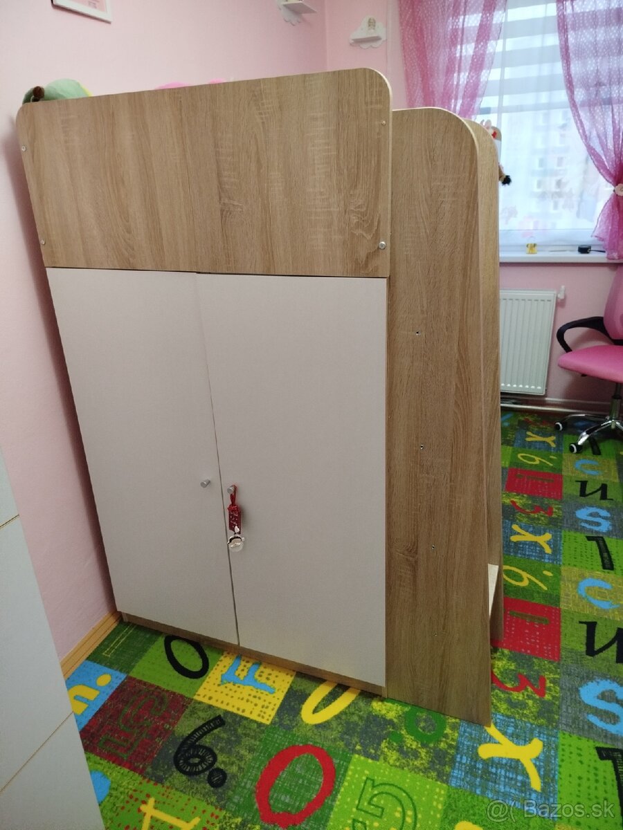 Posteľ s písacím stolom - 7