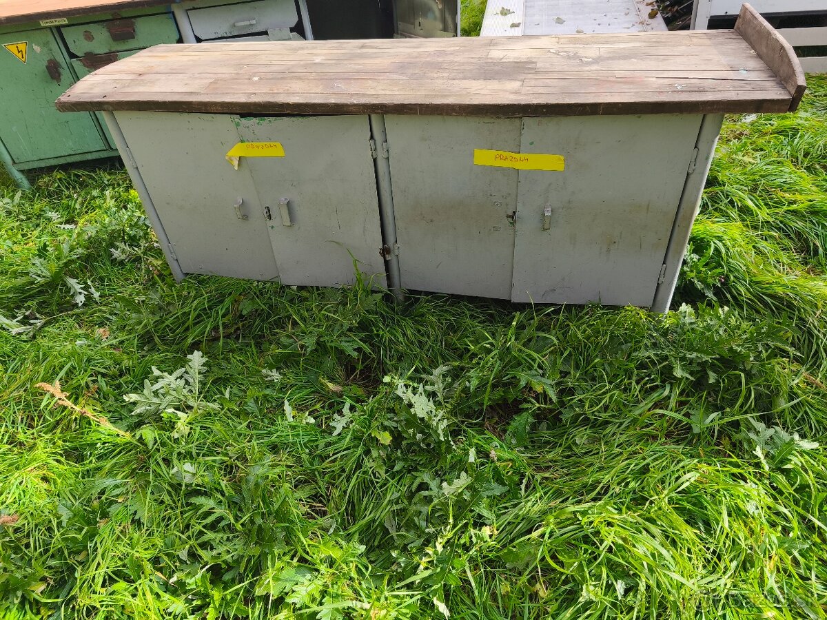 Predám pracovný stôl - ponk - 7