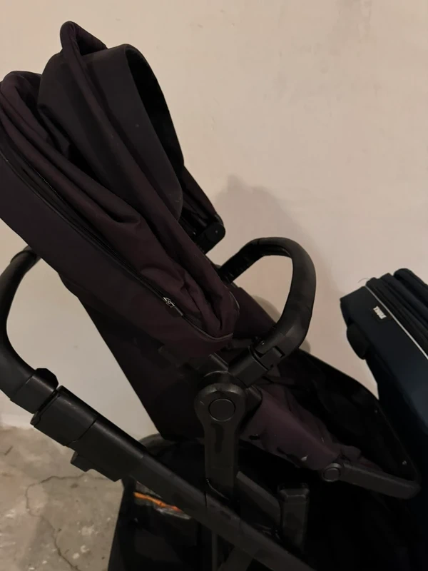 Thule sleek surodenecky kocik - 7