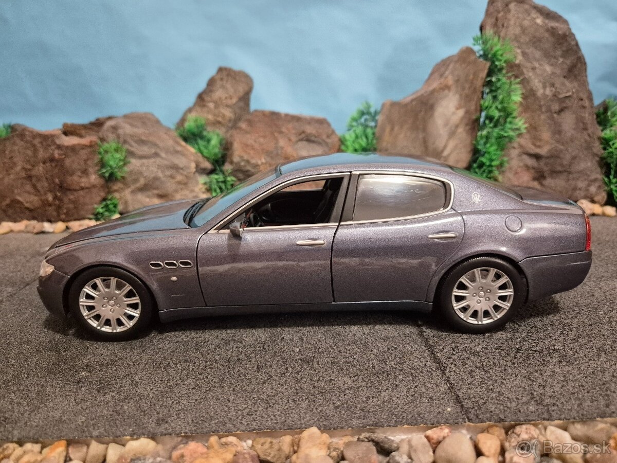 Prodám nový model 1:18 maserati quatroporte - 7