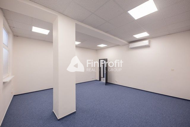 Kancelárske priestory na prenájom s možnosťou kúpy - od 10 m - 7