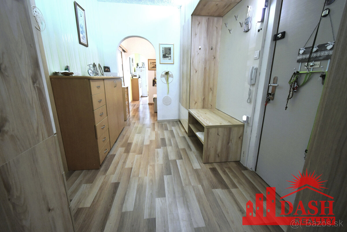 Na predaj 3 izbový byt s lodžiou, 77 m2, Trenčín ul. Halalov - 7