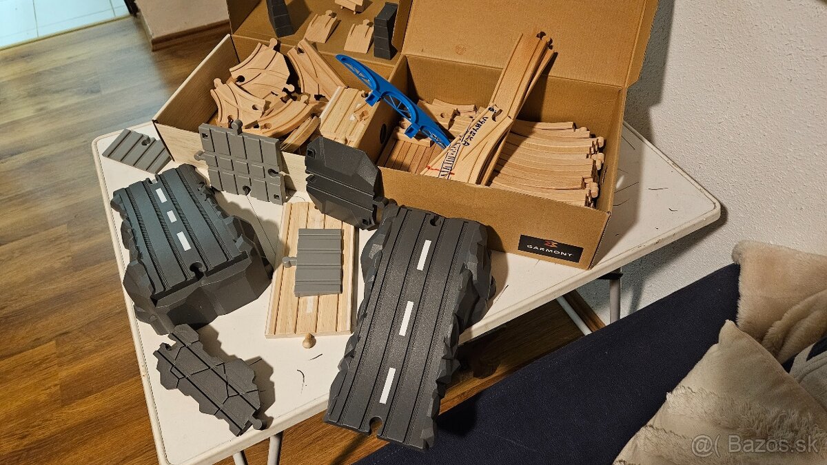 Vláčiky vláčiková dráha rušeň diaľkové ovládanie - 7