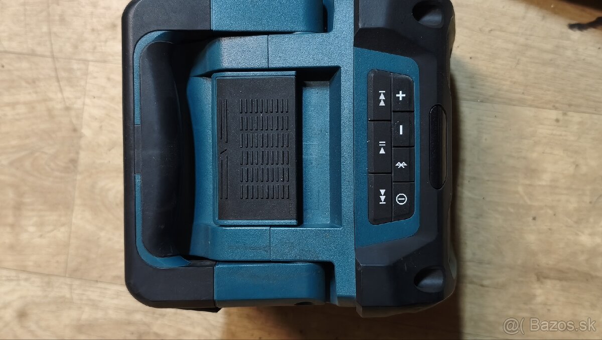 Makita DMR 200 - 7