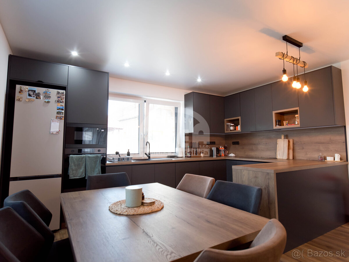 Krásna novostavba rodinného domu v malebnej obci Klokočov - 7