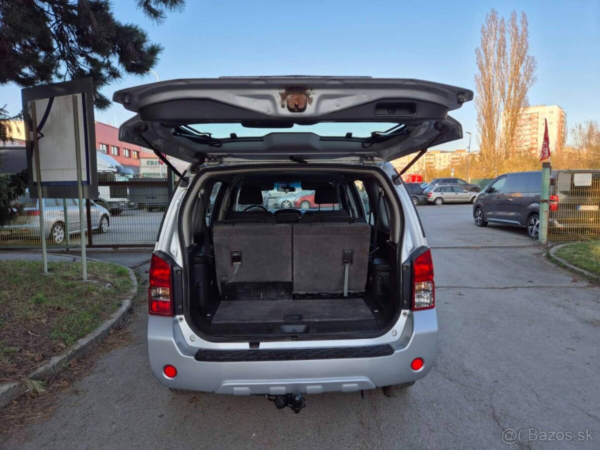 Nissan Pathfinder 2.5 dCi SE - 7