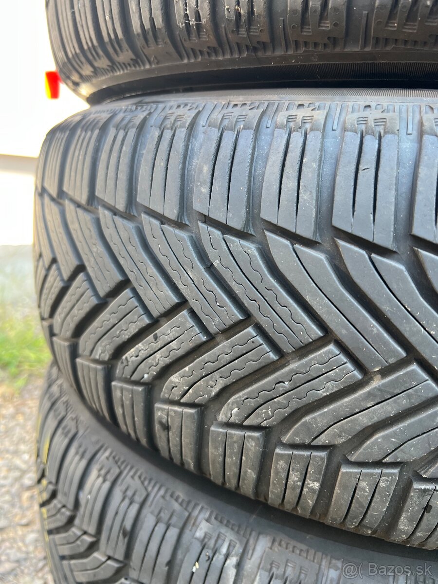Predám plechové disky 5x112 so zimnými pneu 195/65 R15 - 7