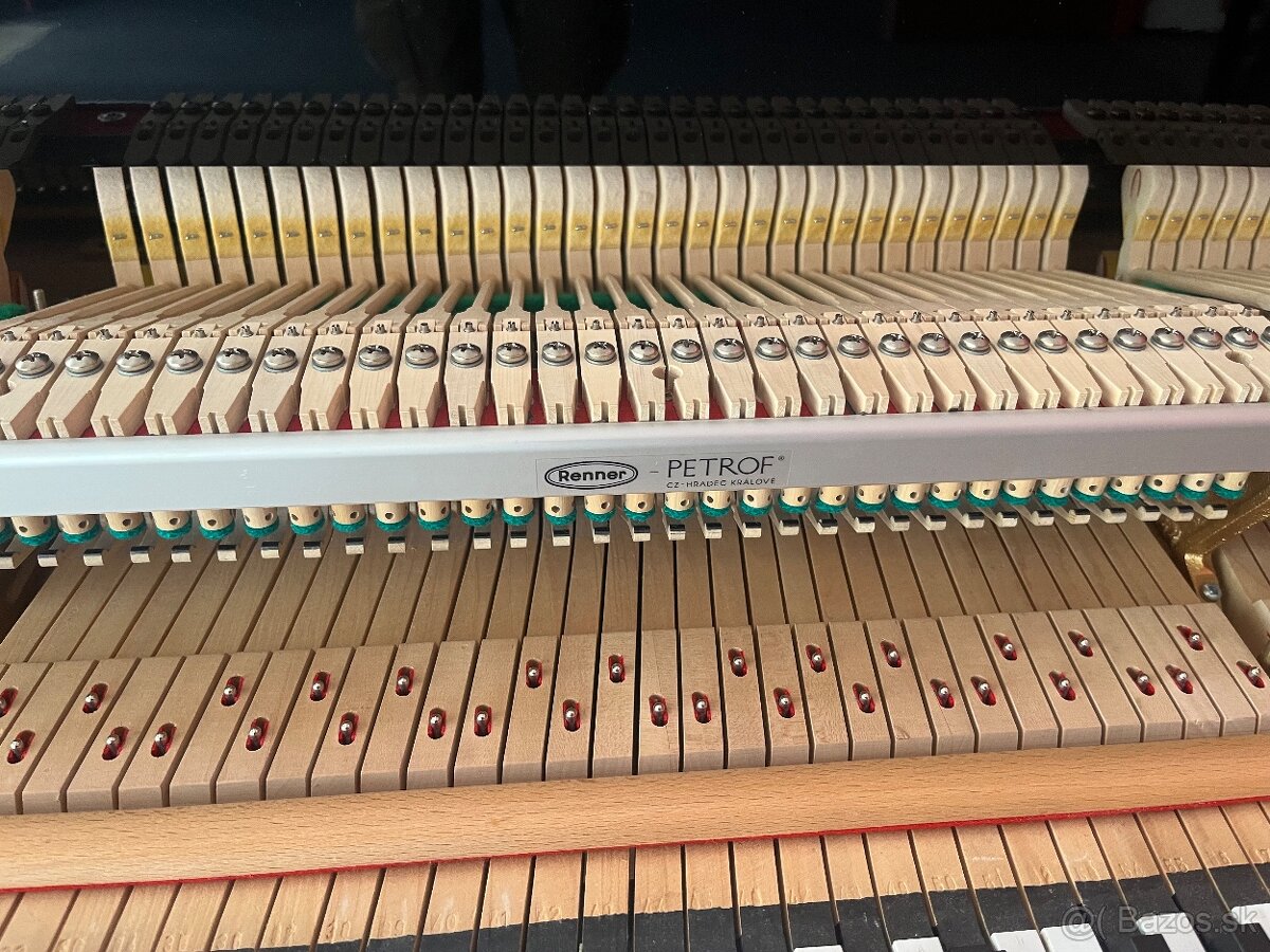 Zánovní klavir Petrof model V - 159 cm - 7