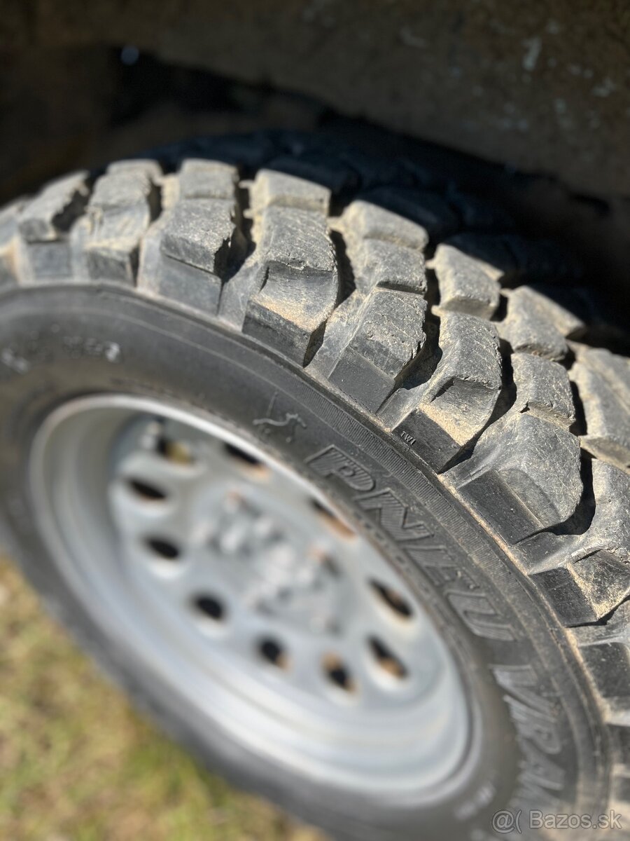 Suzuki Samurai 1.0 SJ410 - 7