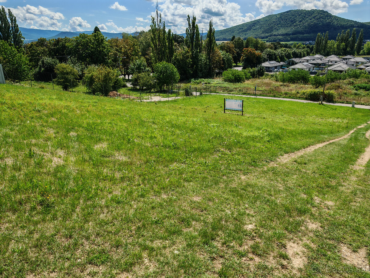 Lukratívny POZEMOK č. 2 na RD, 1496 m2, Partizánske - 7