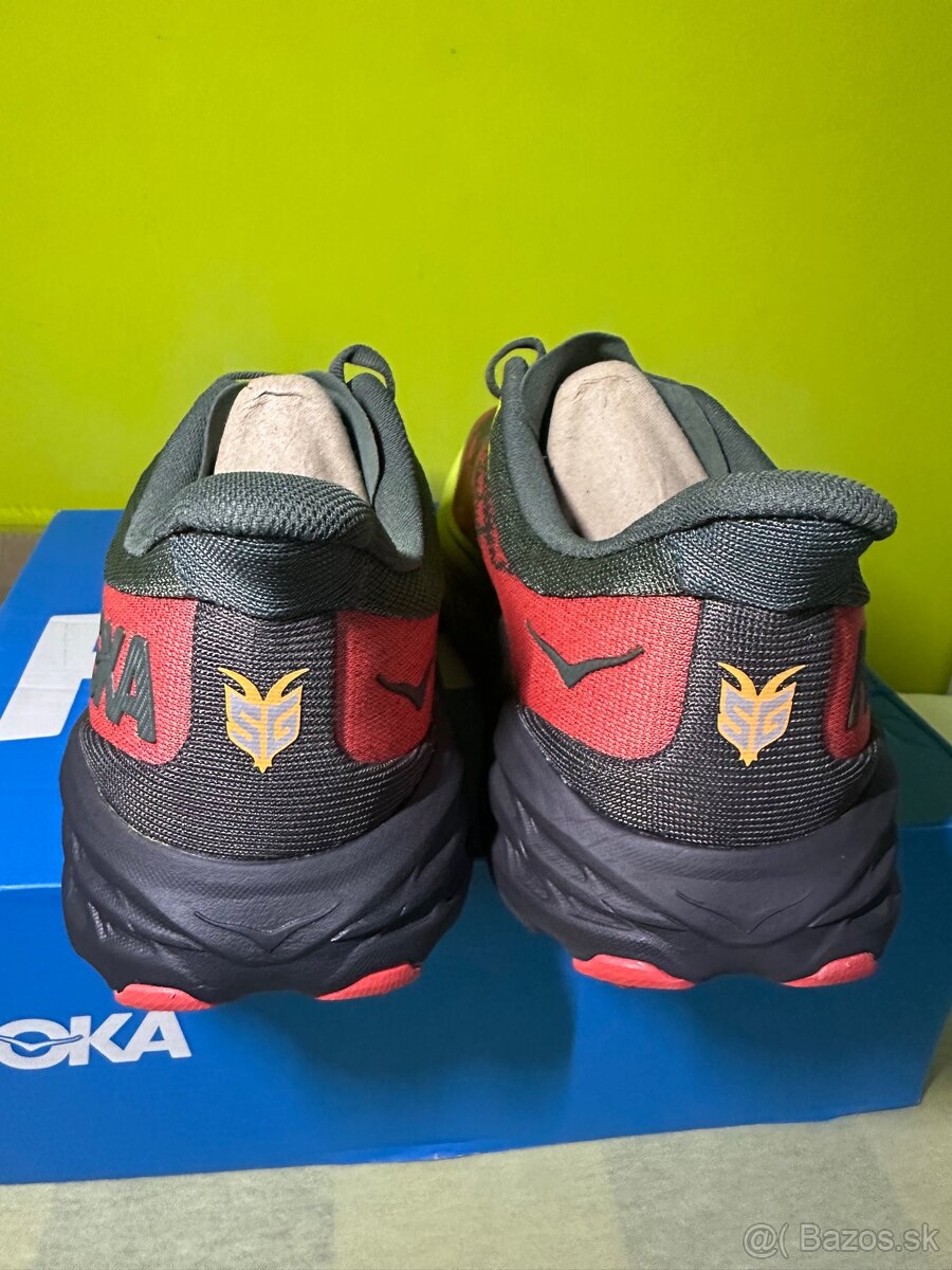 Bezecke tenisky Hoka Speedgoat 5 - 7