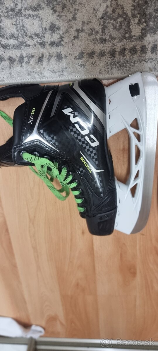 Predám len odskúšané korčule CCM XF80 Senior Regular - 7
