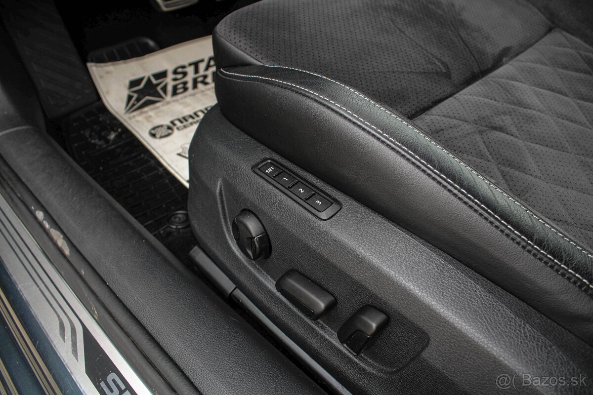 Škoda Superb Combi Sportline 2.0 140kW 4x4 DSG - 7