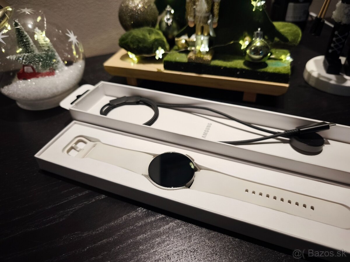 Inteligentné hodinky Samsung Galaxy Watch6 40mm zlaté - 7