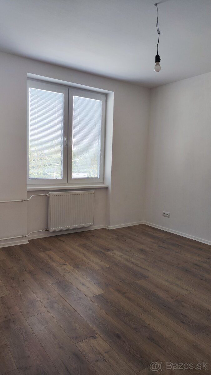 Predám 2 izbový byt - 7