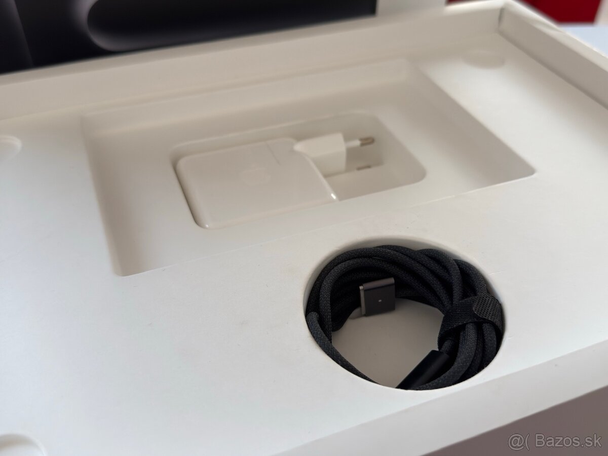 Macbook Pro 14 ‘ M4 16GB / 512GB / Záruka - 7