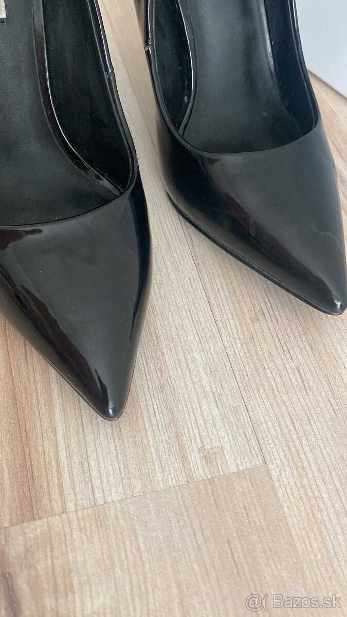 Lodicky Steve Madden c. 38 - 7