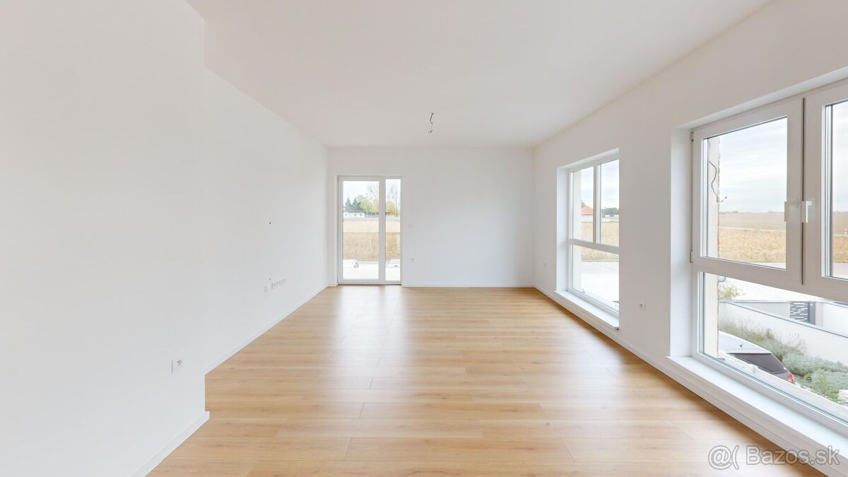 REZERVOVANÉ PINK Reality Na prenájom moderný 3-izbový byt v - 7