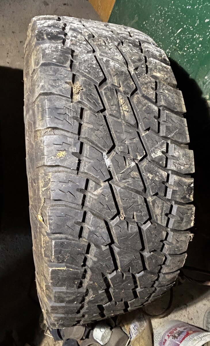 Pneumatiky LT 325/65 R18 121/118 S 8 PR - 7