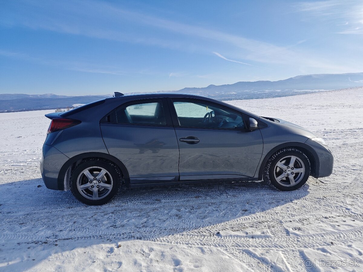 Honda Civic 1.8 Elegance - 7