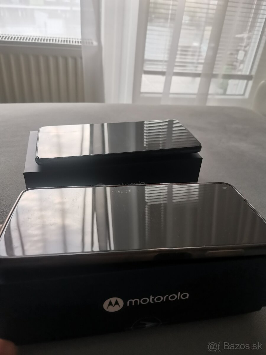 Motorola G9 plus - 7